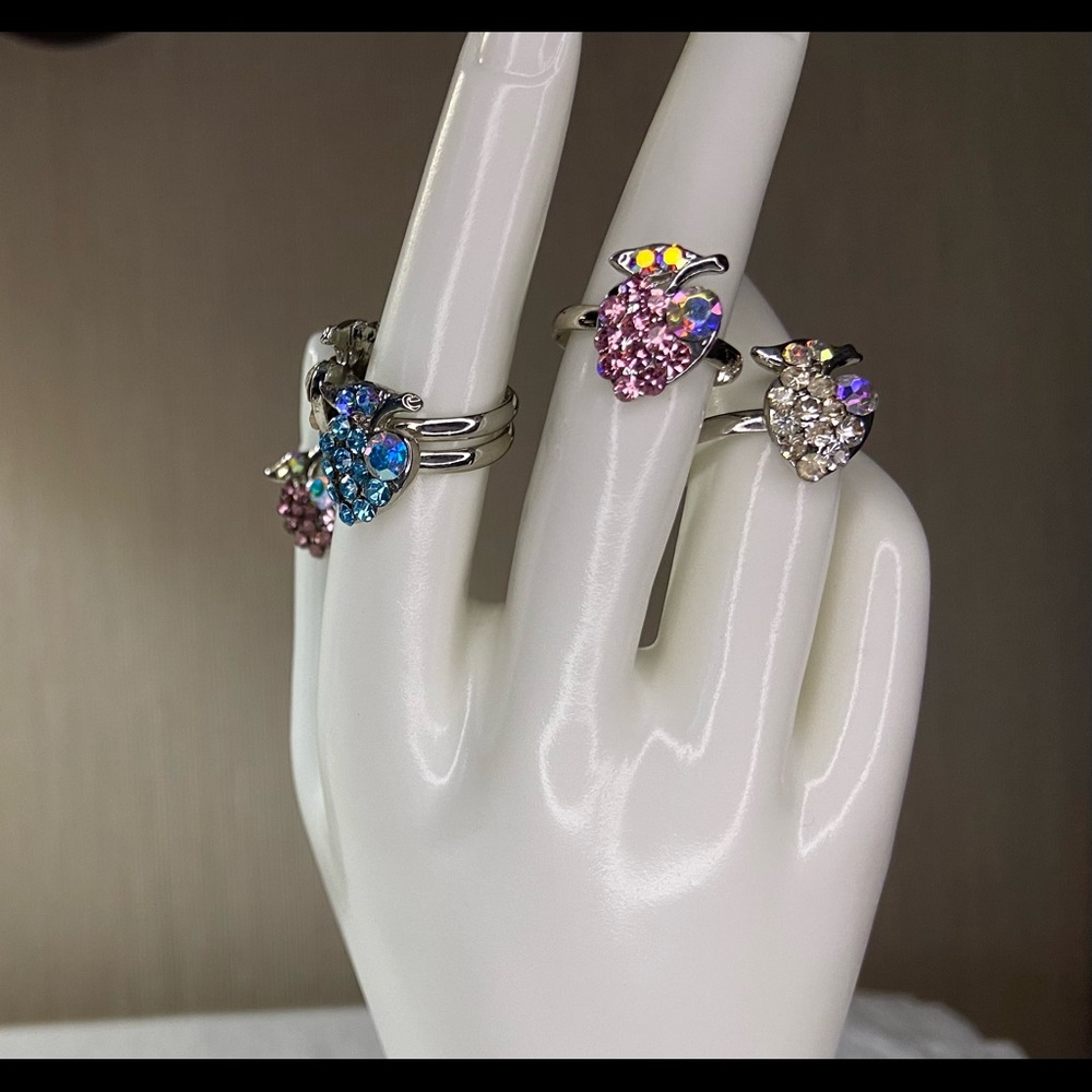 Rhinestone Crystal Apple Rings - Picture 2 of 8